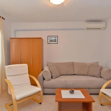 Fuer 5 Personen Ca 51 Qm In Bale, Istrien Istrische Riviera Apartment
